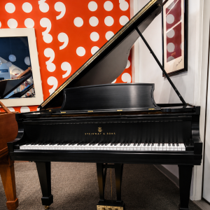 STEINWAY B