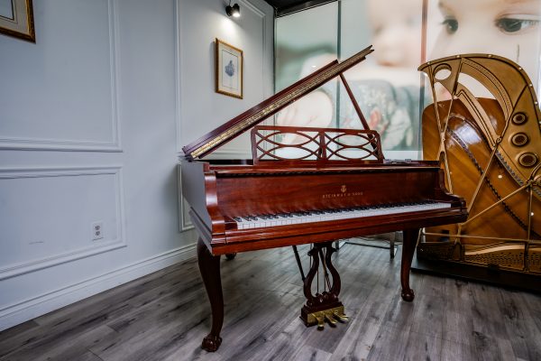 USED 1983 Steinway M Chippendale PD Grand MS | 483199 - Image 3