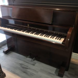 Steinway WWII Console MS 317792