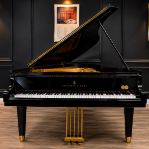 STEINWAY M