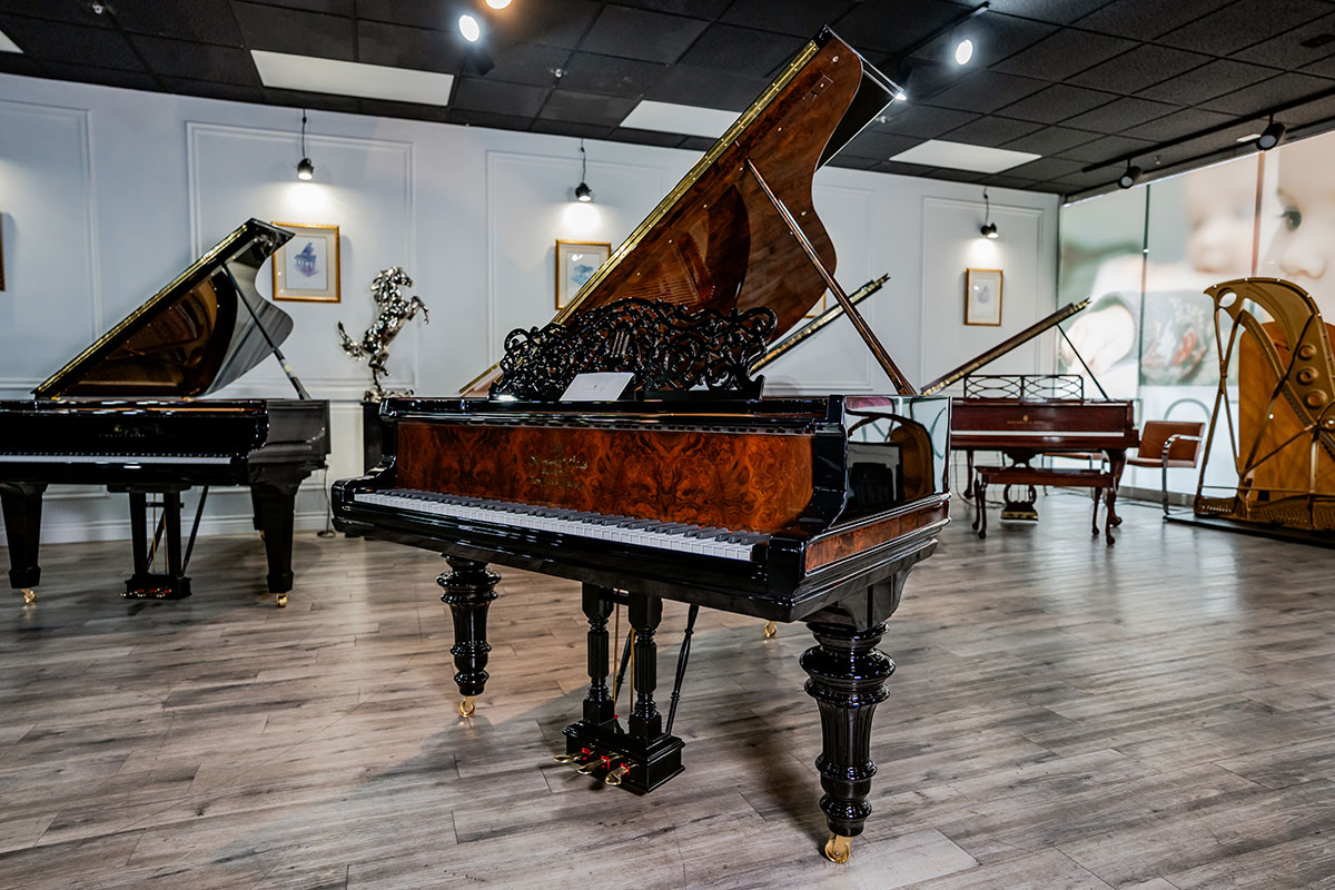 2015-Steinway-Model-O-QRS-PNO3-RIGHT